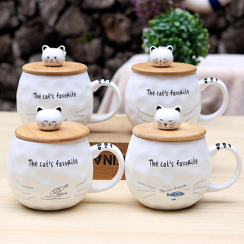 Small Cartoon Ceramic Japanese Cat Mug