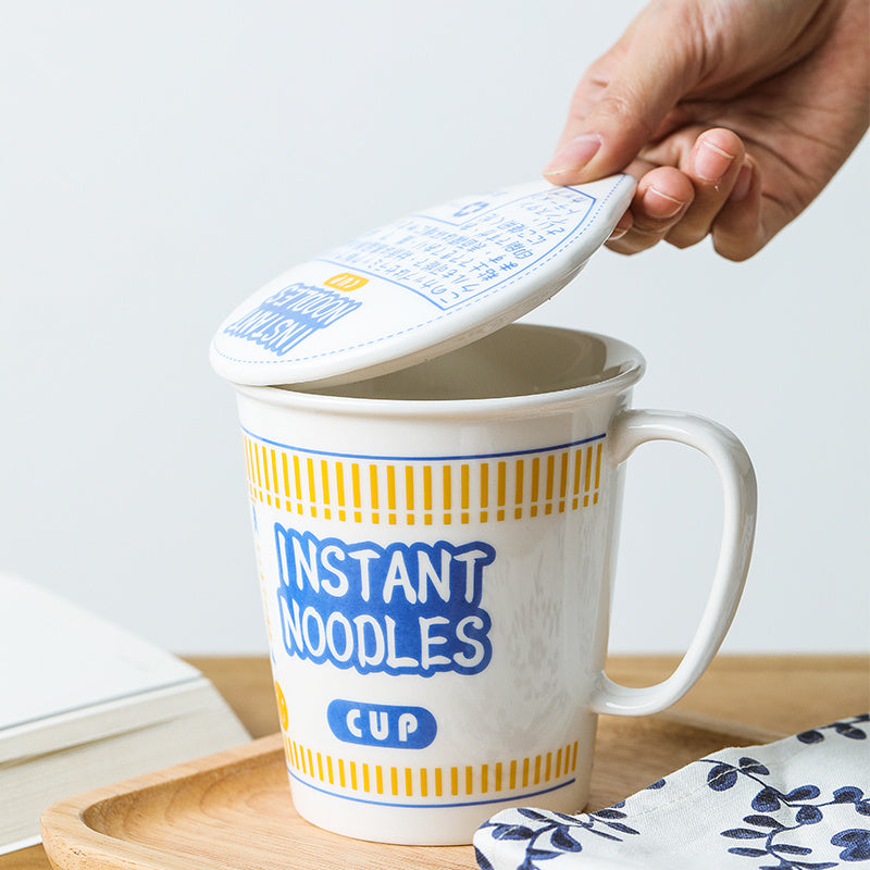 Household ceramic cup and bowl with lid