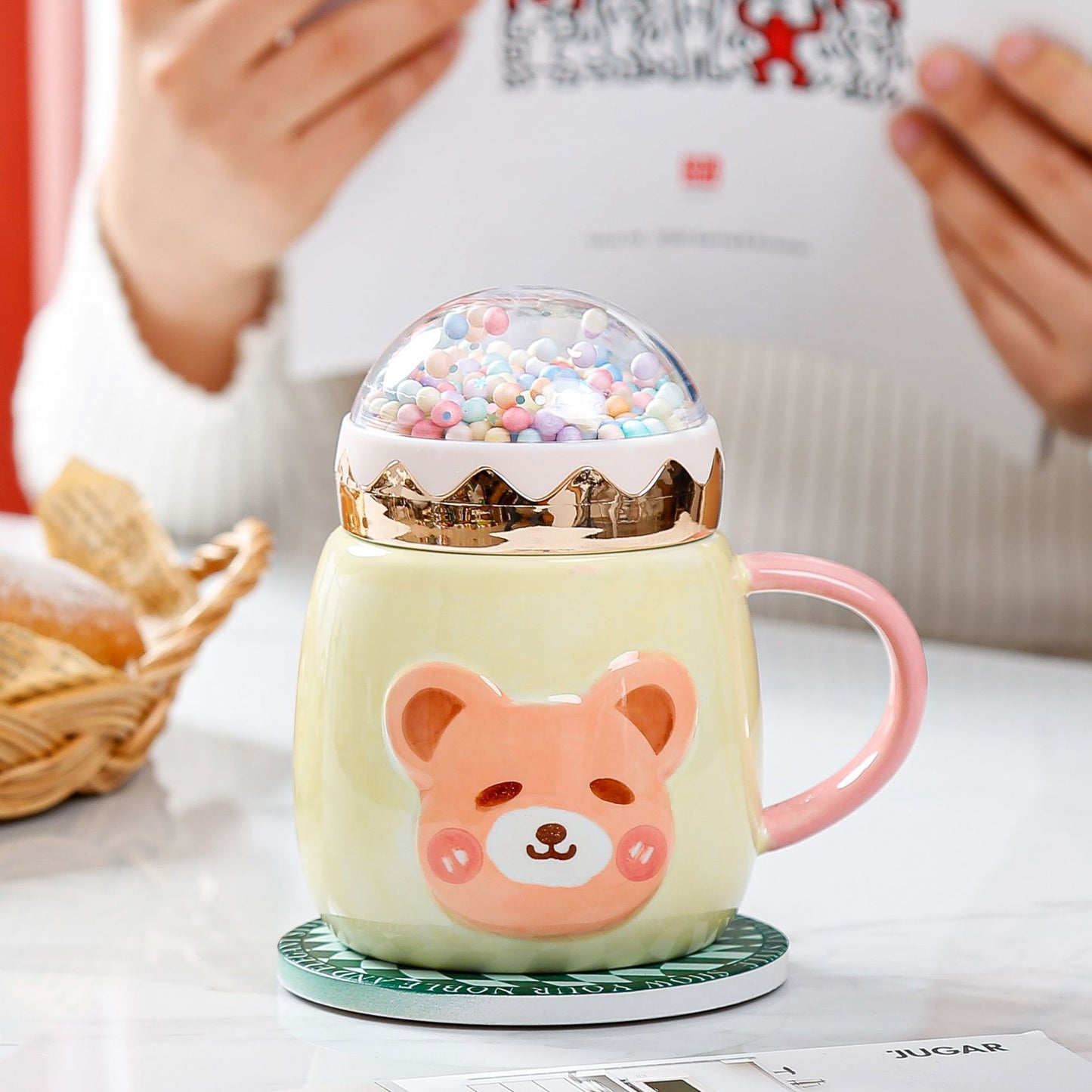 Large Capacity Ceramic Drinking Bear Mug With Lid