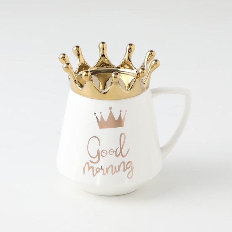 Ceramic Queen  Mug with Lid Scoop