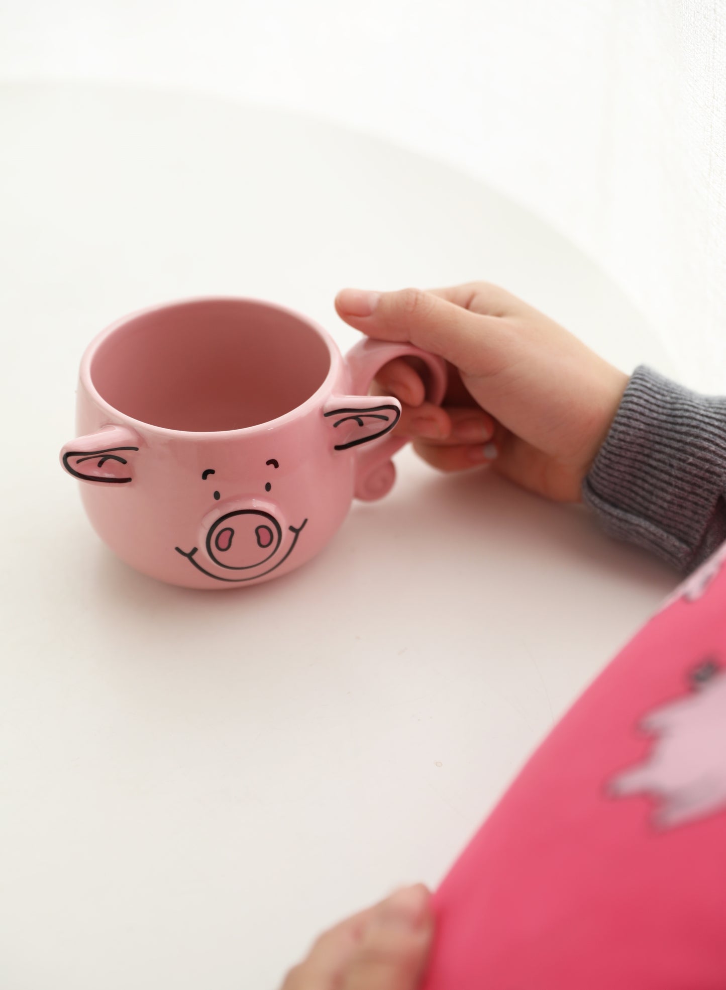 Pig Ceramic Coffee Hanging Ear Mug
