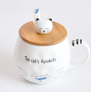 Small Cartoon Ceramic Japanese Cat Mug