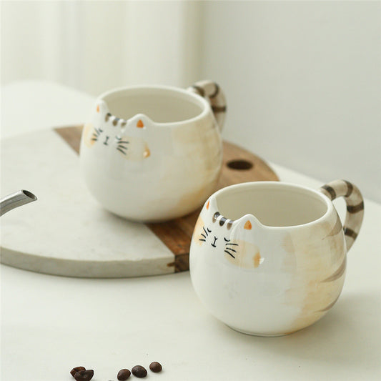 Hand-painted New Kitten Shape Ceramic Mug