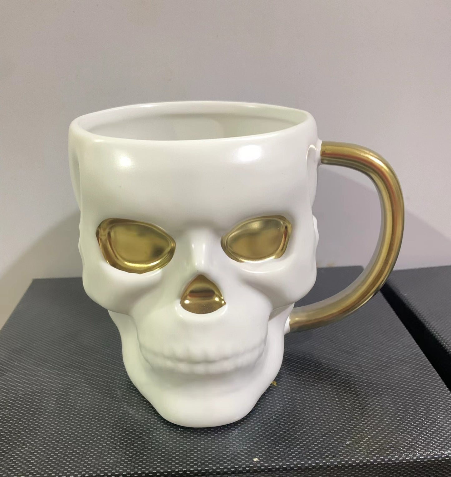 Skull Bar Mug Halloween