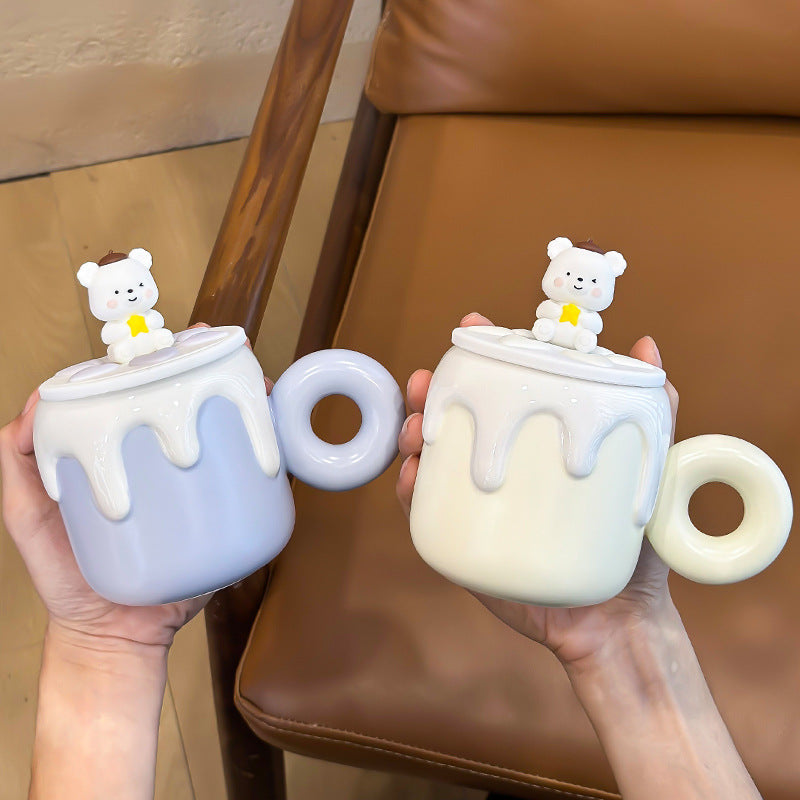 Bear-designed Ceramic Cup